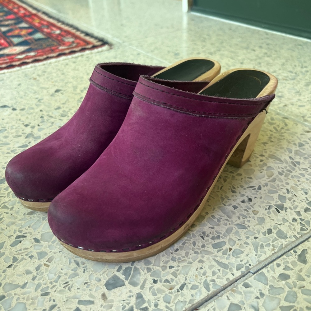 Women's Purple nubuck Number 6 Clogs